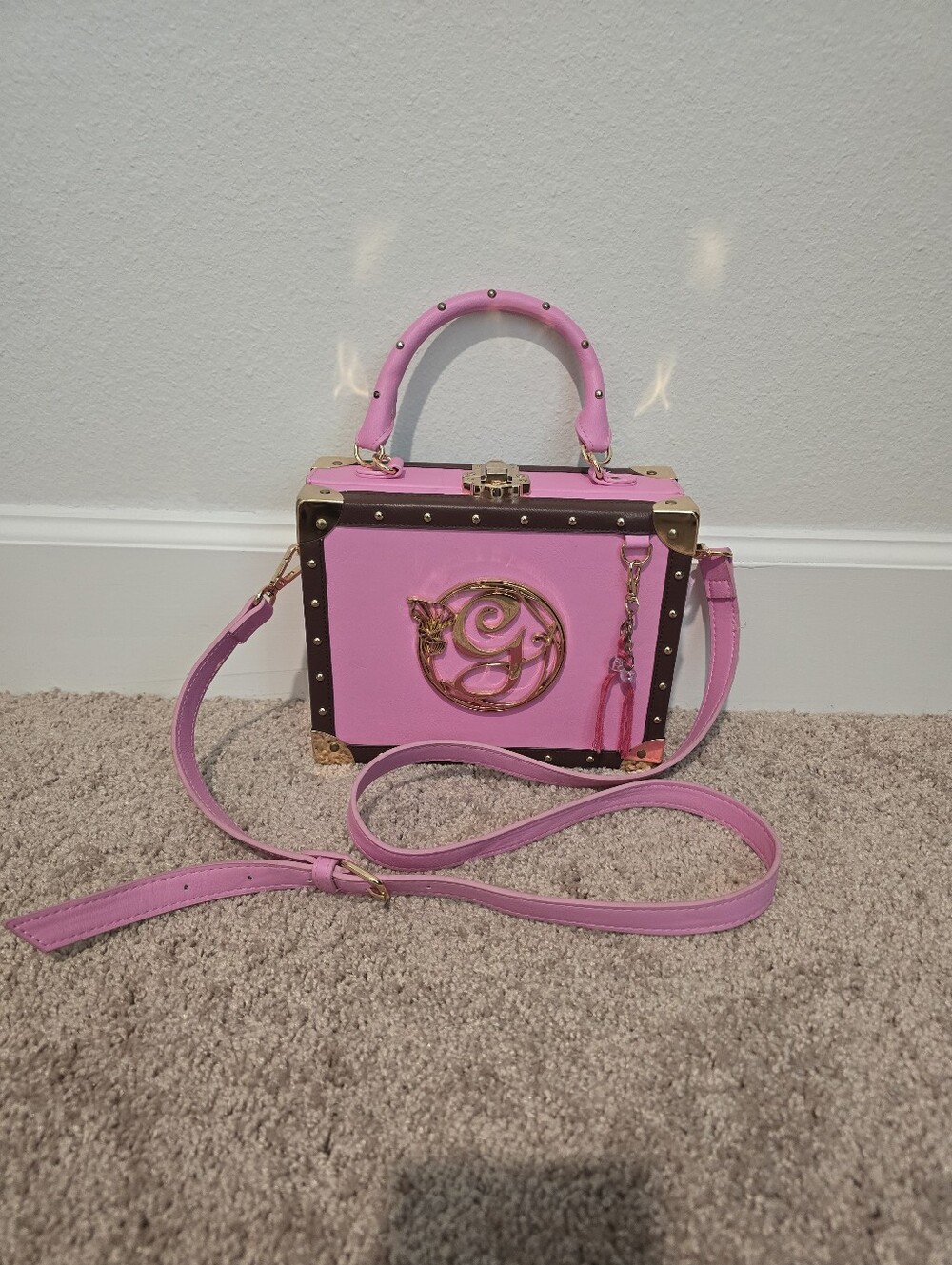 Our Universe Wicked Glinda Trunk Purse Bag